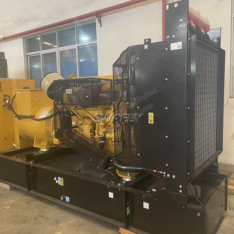 Сосема нов оригинален генератор на Caterpillar C13 - на залиха сега во Swafly!