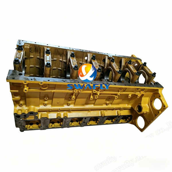 Долг блок на моторот Komatsu 6D140-2
